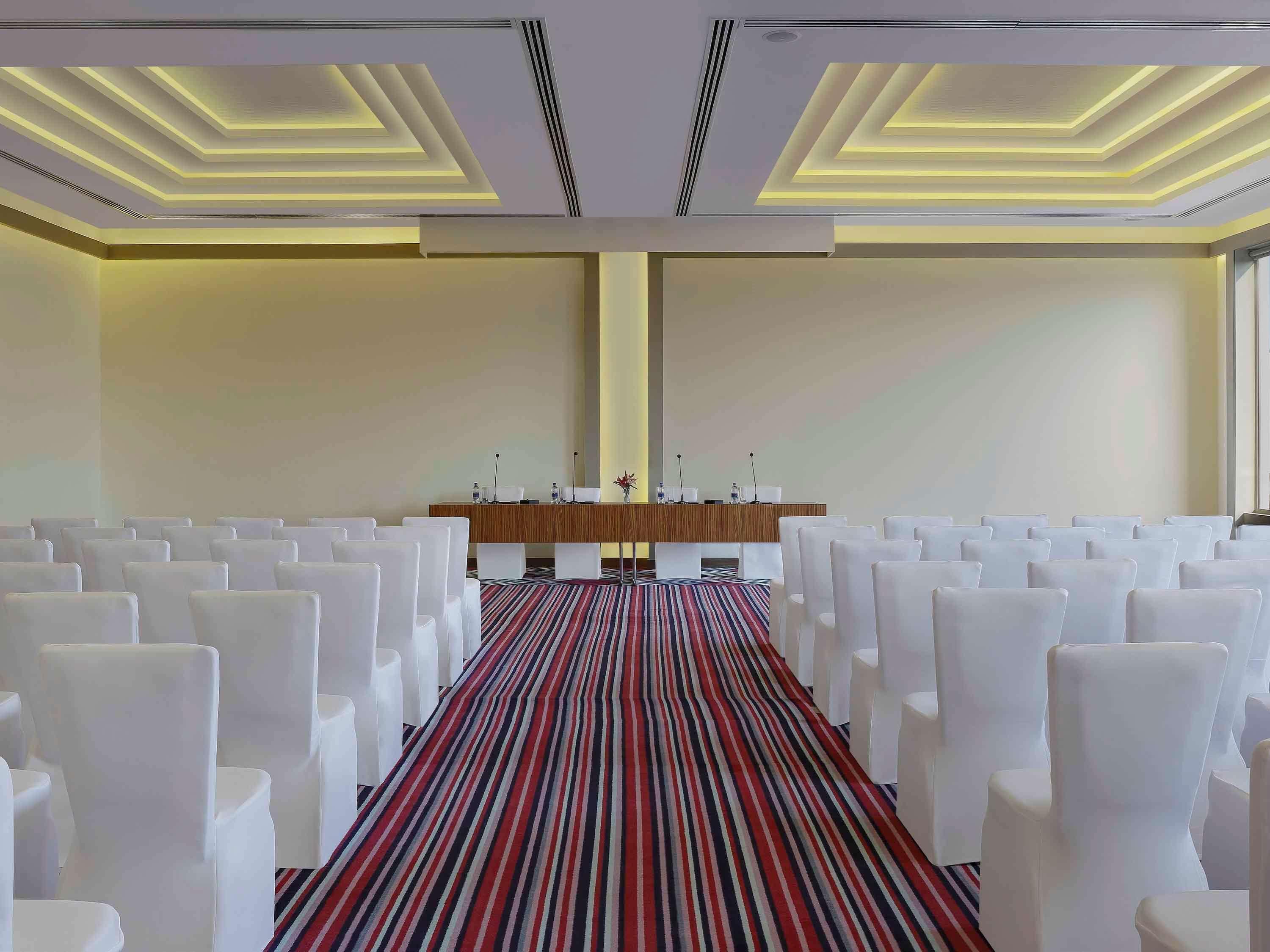 Mercure Chennai Sriperumbudur Εξωτερικό φωτογραφία